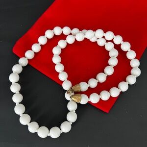 Milk glass  beaded flapper necklace Vintage 50s Gift for her